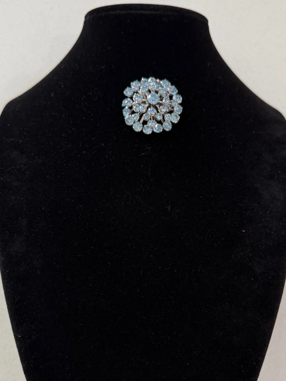 Blue Crystal Burst Brooch - Radiant Cluster Pin